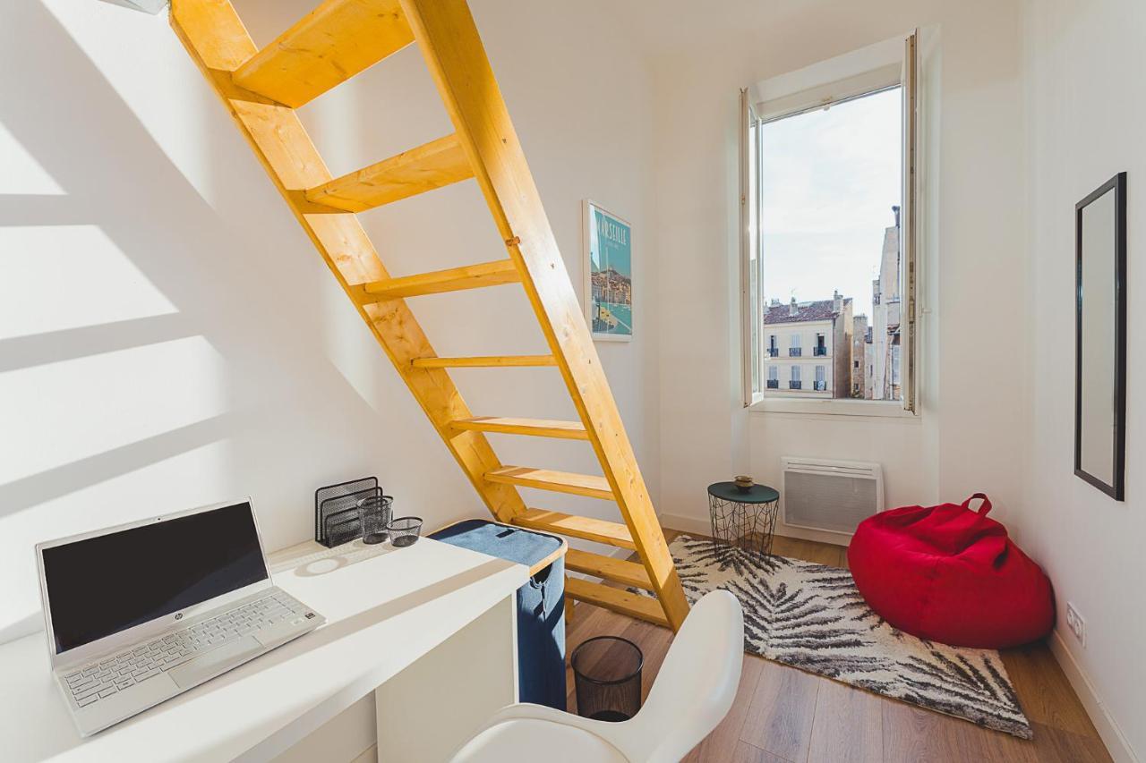 Appartement Magnifique T5 rénové hypercentre 4 à 8 personnes à Marseille Extérieur photo