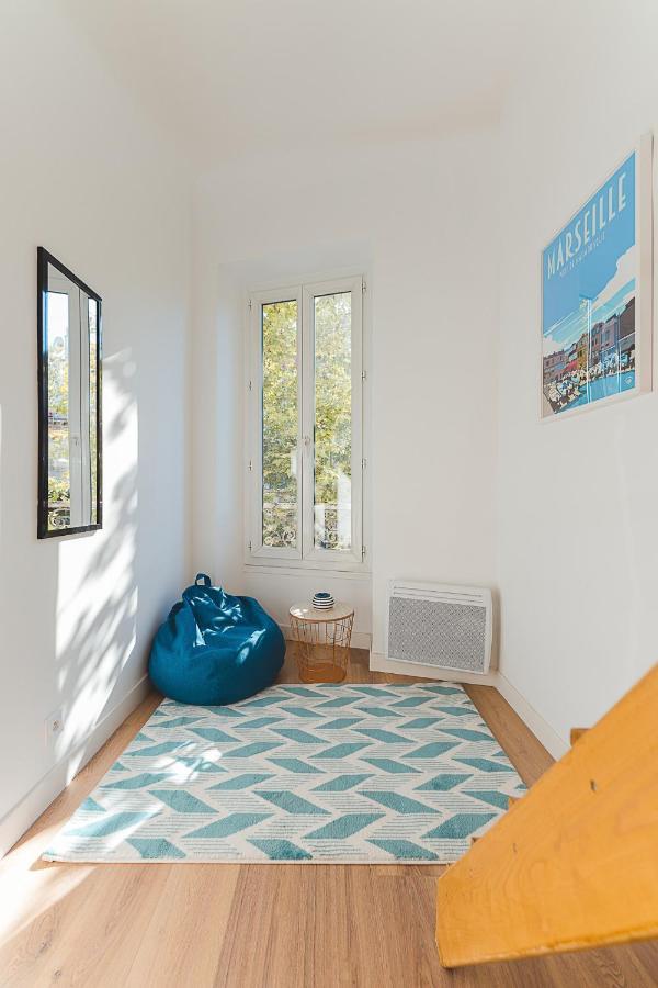 Appartement Magnifique T5 rénové hypercentre 4 à 8 personnes à Marseille Extérieur photo